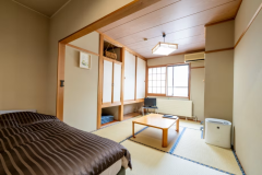 Standard Japanese-Western Style Room Standard Japanese-Western Style Room