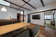 「東亭」 和スイート ベッドルーム+ミニキッチン付リビング+和室+温泉半露天風呂タイプ【青竹2】 「東亭」 和スイート ベッドルーム+ミニキッチン付リビング+和室+温泉半露天風呂タイプ【青竹2】