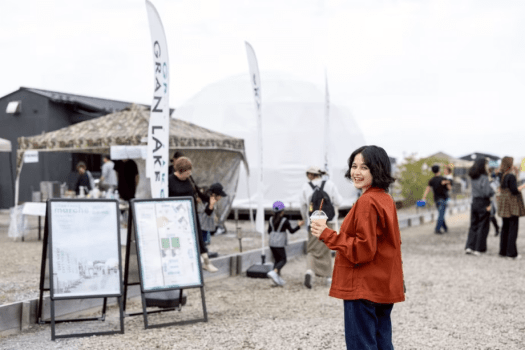 限定開催《グランレイクマルシェ》■6月14日(日)■当施設の大人気イベントが今年も開催！湯梨浜の湖畔を満喫するグランピングステイプラン【宿泊者限定プレゼント付き】