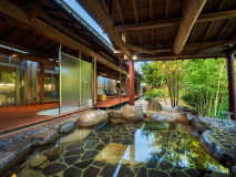 朝夜で男女交代制の大浴場 朝夜で男女交代制の大浴場