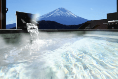 スイートヴィラ（2階建て）【天然温泉・サウナ付き】