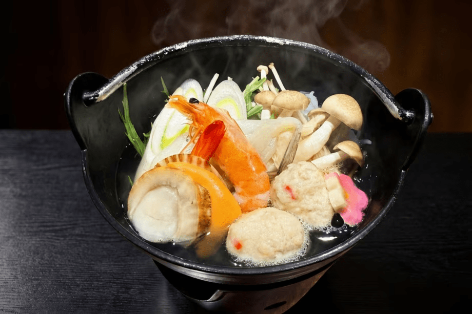 海鮮出汁と「きのこの里」愛別町産キノコが香る贅沢魚介鍋