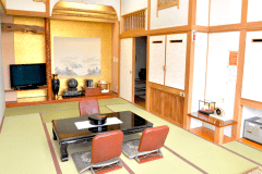 眺望露天温泉付き特別室4名用