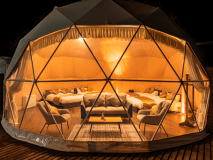 8mドームテント♪夜間のドームテントは日中とは違う趣があります☆彡