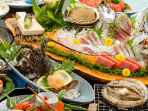 ・【食事一例】天然物ならではの新鮮さにこだわった厳選食材をご堪能ください
