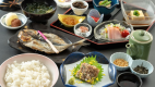 ＜テレビ放映記念☆８月１０日は宿の日☆公式HP限定8,100円引き＞【基本会席】名産の金目鯛や新鮮な刺身を味わう会席！全客室温泉付き！ (夕朝食・お部屋食)