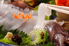 新鮮な活けイカの歯ごたえ、甘さをお楽しみ下さい