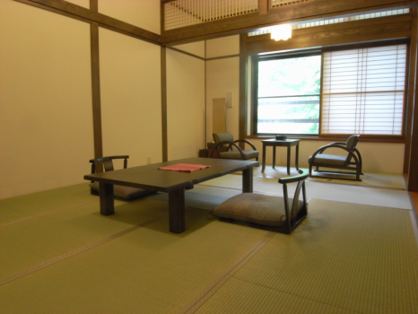 別館山側10畳客室