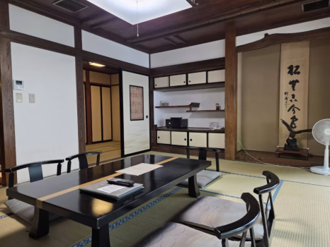 本館川側2間客室