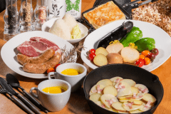 【夕食付】《スタンダードBBQプラン》山梨・八ヶ岳の恵みを堪能する満足コース【朝食選択可能】