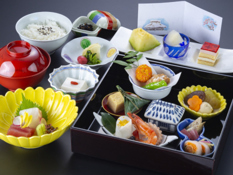 季節の箱膳