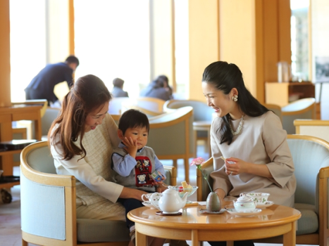 期間限定でお得【夏の逸品「はも鍋」付会席／料亭レストラン食】ウェルカムラウンジでほっと一息も