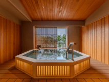 【露天風呂付スイート】羽衣64㎡／川側