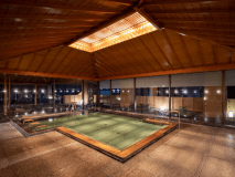 開放感と清潔感が溢れる最上階の展望大浴場