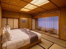 【山側客室】 和室10畳（ベッド付）◆禁煙◆
