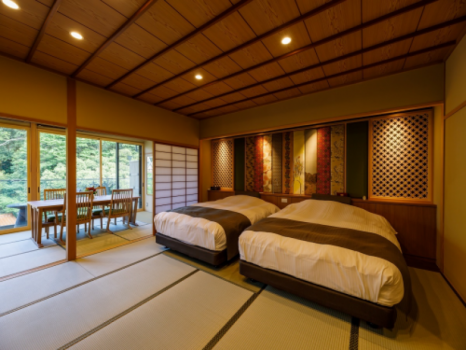 [Moegi-iro]Japanese-style room with open air bath