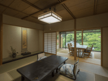 ＜禁煙＞コンセプトルーム「古代紫」。アメニティにもこだわった気品あるお部屋です