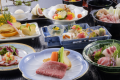 【会席料理専門「天晴」】地元の旬の食材を、見目艶やかな会席料理に仕立てます。3,500円からご予算に応じてご用意（要予約、和会席5,000円の料理一例）