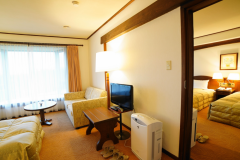 【コネクティングルーム】