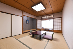 客室一例｜泰平　和室10畳　禁煙