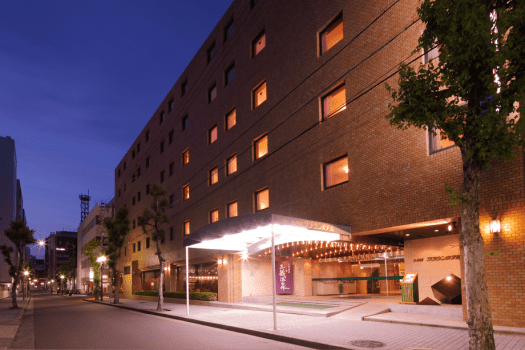 【外観】JR名古屋駅から電車、徒歩で約20分。伏見駅からは徒歩約5分と好立地です。