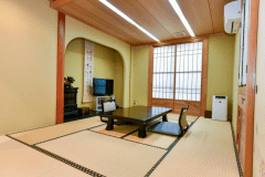 【禁煙】源泉かけ流し半露天風呂付特別室10畳（2～5名部屋）