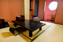 【禁煙】源泉かけ流し半露天風呂付和室6畳（1～2名部屋）