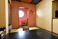 【No Smoking】Half-open-air bath with free-flowing hot-spring water,Japanese/Japanese-style room 6 tatami mats (room for 1-2 persons)