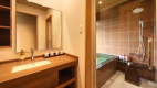 【Special Room】 ◆Japanese/Western style room with guest room bath ◆Room with a view of a waterfall