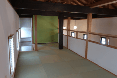 タイプ３：２階寝室：杉板張りから畳の部屋にリフォームしました。