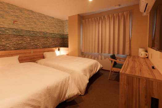 ・【DXセミダブルツインA】少し広めでお二人での宿泊にぴったりなお部屋です　※お部屋によって仕様が異なります