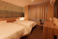 ・【DXセミダブルツインA】少し広めでお二人での宿泊にぴったりなお部屋です ※お部屋によって仕様が異なります ・【DXセミダブルツインA】少し広めでお二人での宿泊にぴったりなお部屋です ※お部屋によって仕様が異なります