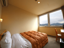 【ダブル】140cm×1台／14平米