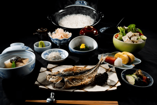 【富士壮観】最上階&times;山中湖＆富士山ビュー｜絶景を独り占め（1人料金）