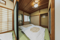 【和室12.5畳】畳の香りに包まれながら、心安らぐひとときをお楽しみください。