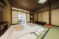 【和室8畳・46㎡・定員4名】蔵王の四季を眺めながら、和の雰囲気の中でゆったり寛ぐ。