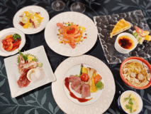 当館のシェフが腕を振るうオリジナル和洋折衷コース
ダイニングレストランで堪能してください♪