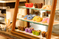 ロビーラウンジでのウェルカムドーナツイメージ