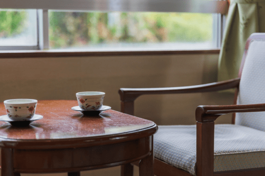 【Club Room】Japanese-style room with bed, 10 tatami mats (30 m&sup2;), private bath and toilet / Non-smoking