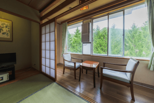 【Standard Japanese-Style Room】10 tatami mats / Bath and toilet included / Non-smoking