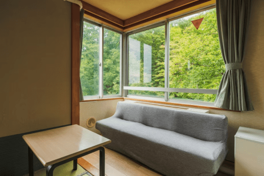 【Corner Club Triple】Japanese-style bed, 30㎡, with bath and toilet / Non-smoking