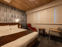 【リラックスダブル】2024年リニューアル、温泉とマッサージチェアで体を癒してください。