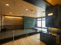 【女性大浴場】2024年リニューアル、とろりとした泉質で美肌効果抜群です。