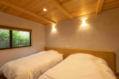 【温泉付離れベッド客室】せせらぎの間/5名定員