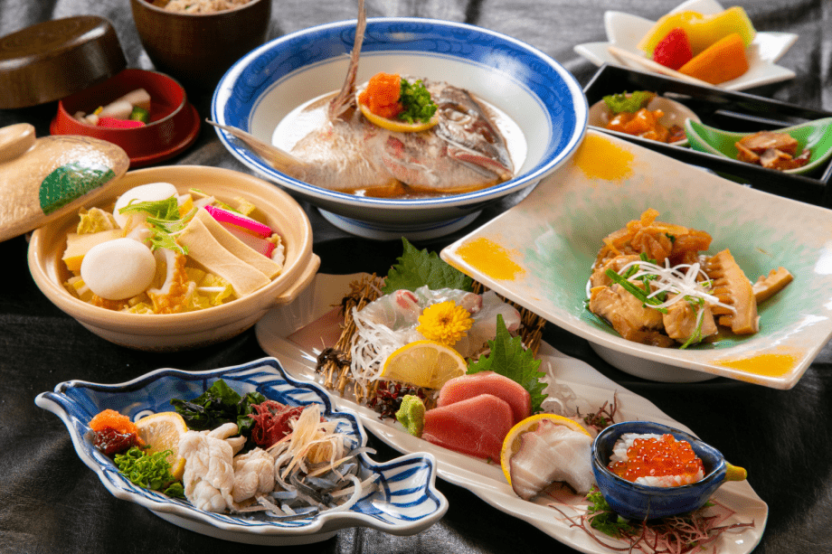 ご夕食一例/有明の海の幸と島原の自然の恵みを活かした会席料理です。