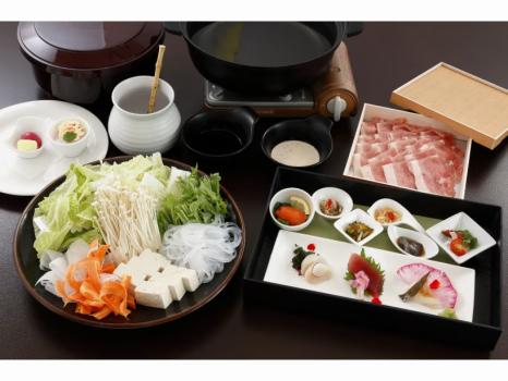 【9月1日～9月30日宿泊分】【HPからの予約がお得】旭川産芋豚使用、しゃぶしゃぶでお腹満足「しゃぶしゃぶ食べ放題（１泊２食付）」ご宿泊プラン