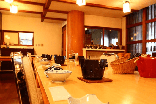 【Annex Resort Inn Chitose｜B&B】2 minute walk to &ldquo;Yuu Road&rdquo; which leads directly to the slopes!