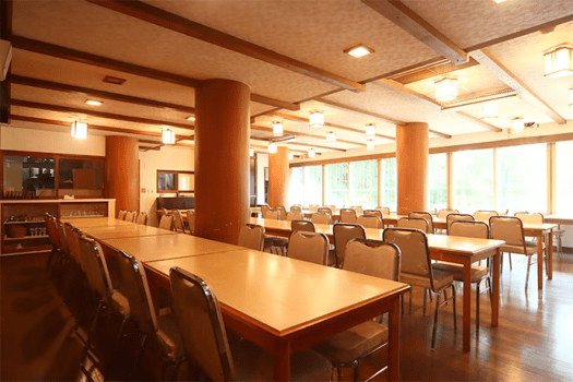 【Annex Resort Inn Chitose｜B&B】2 minute walk to &ldquo;Yuu Road&rdquo; which leads directly to the slopes!
