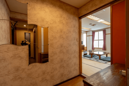 Japanese-style room with 18 tatami mats Japanese-style room with 18 tatami mats