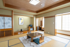 Japanese-style room with 15 tatami mats